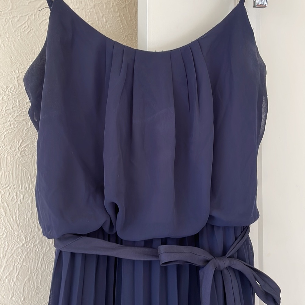 Bisou Bisou gorgeous navy pleated maxi dress
